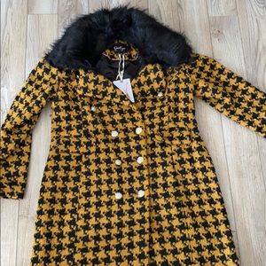 New with tags- Jessica Simpson Large peacoat